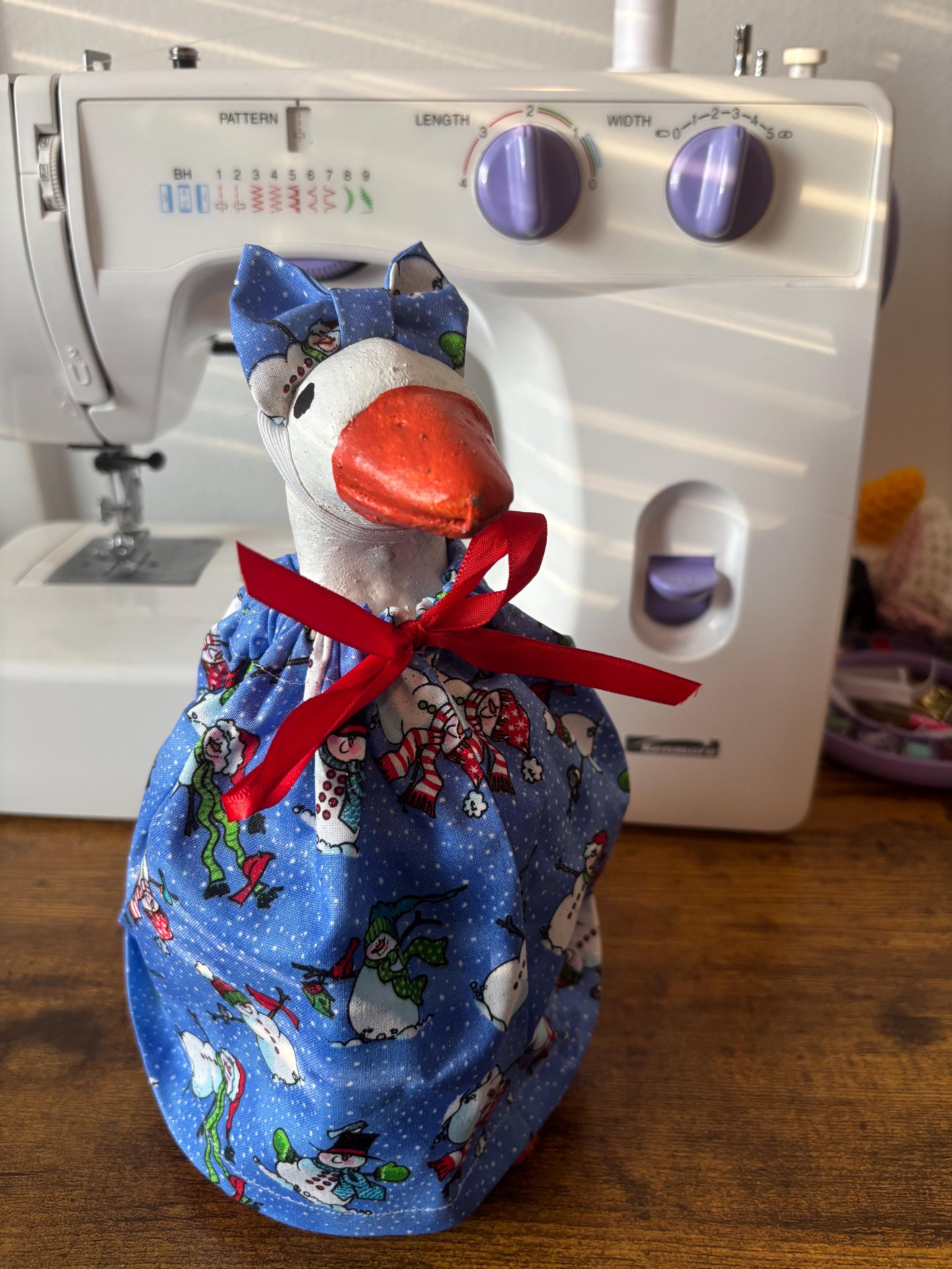 Christmas outfits 9-10  inch porch goose outfit