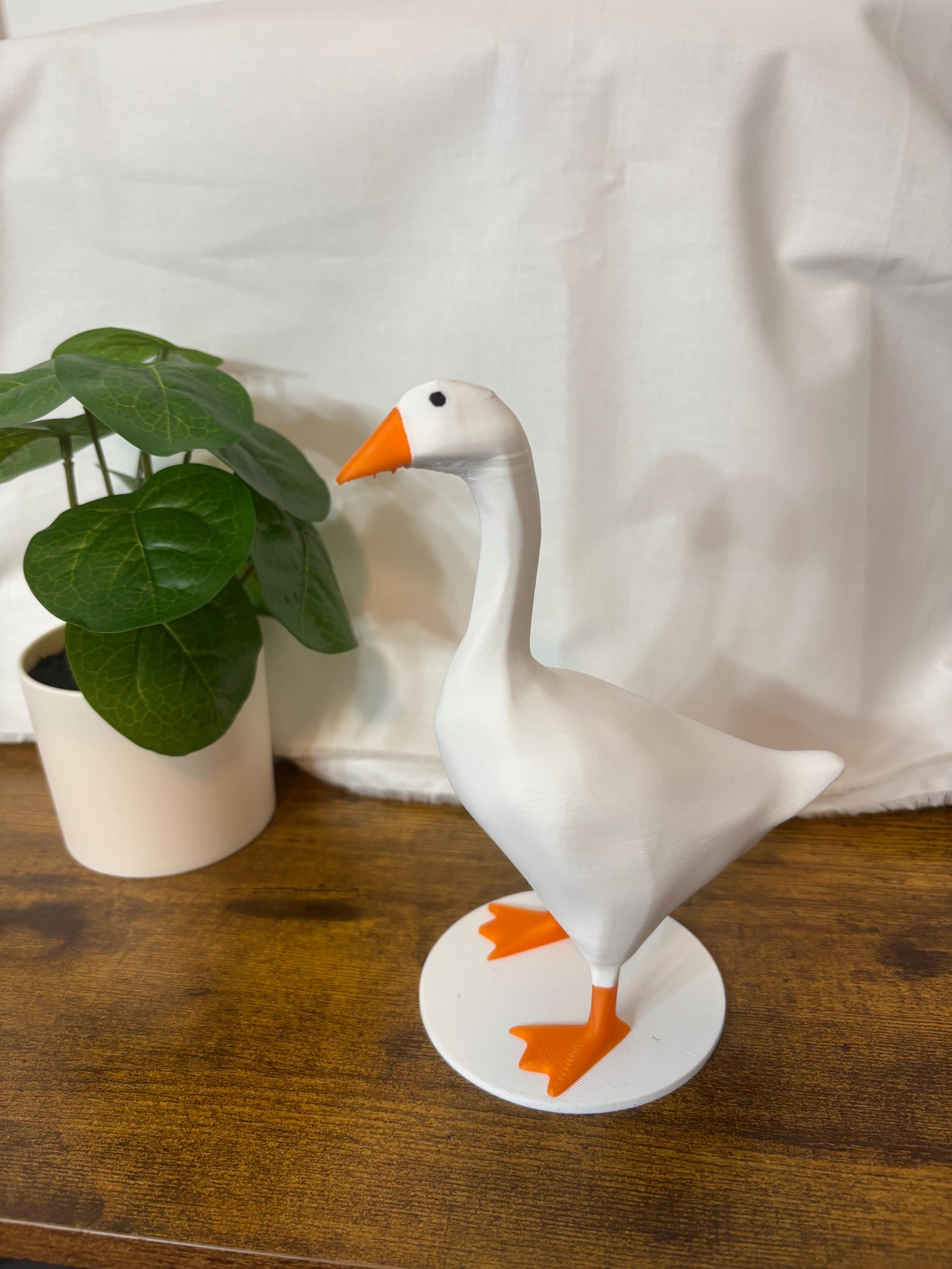 3D Printed Desk Goose – 7" PLA Filament Figurine, Office Decor