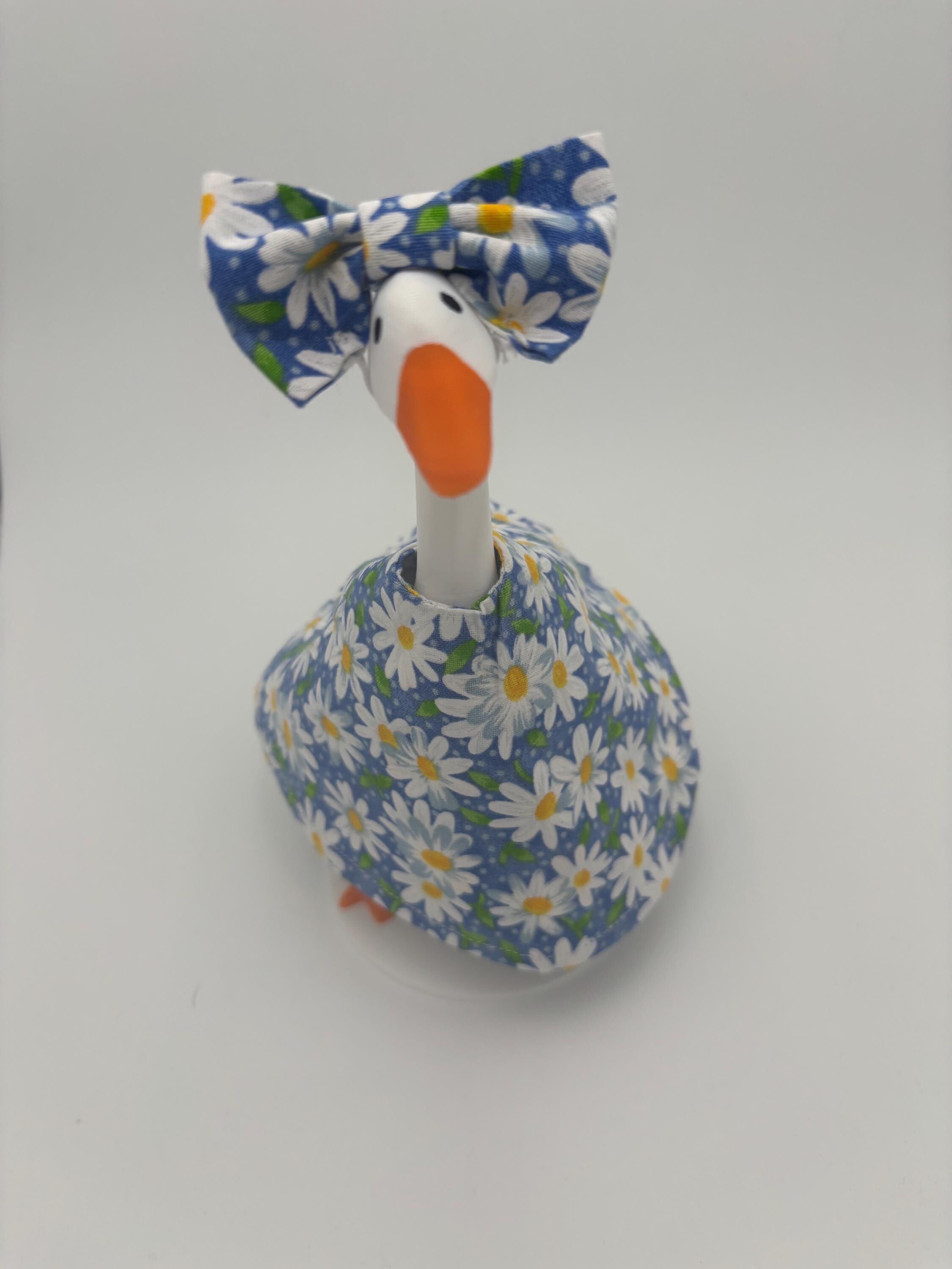 Flower Print Desk Goose Outfit