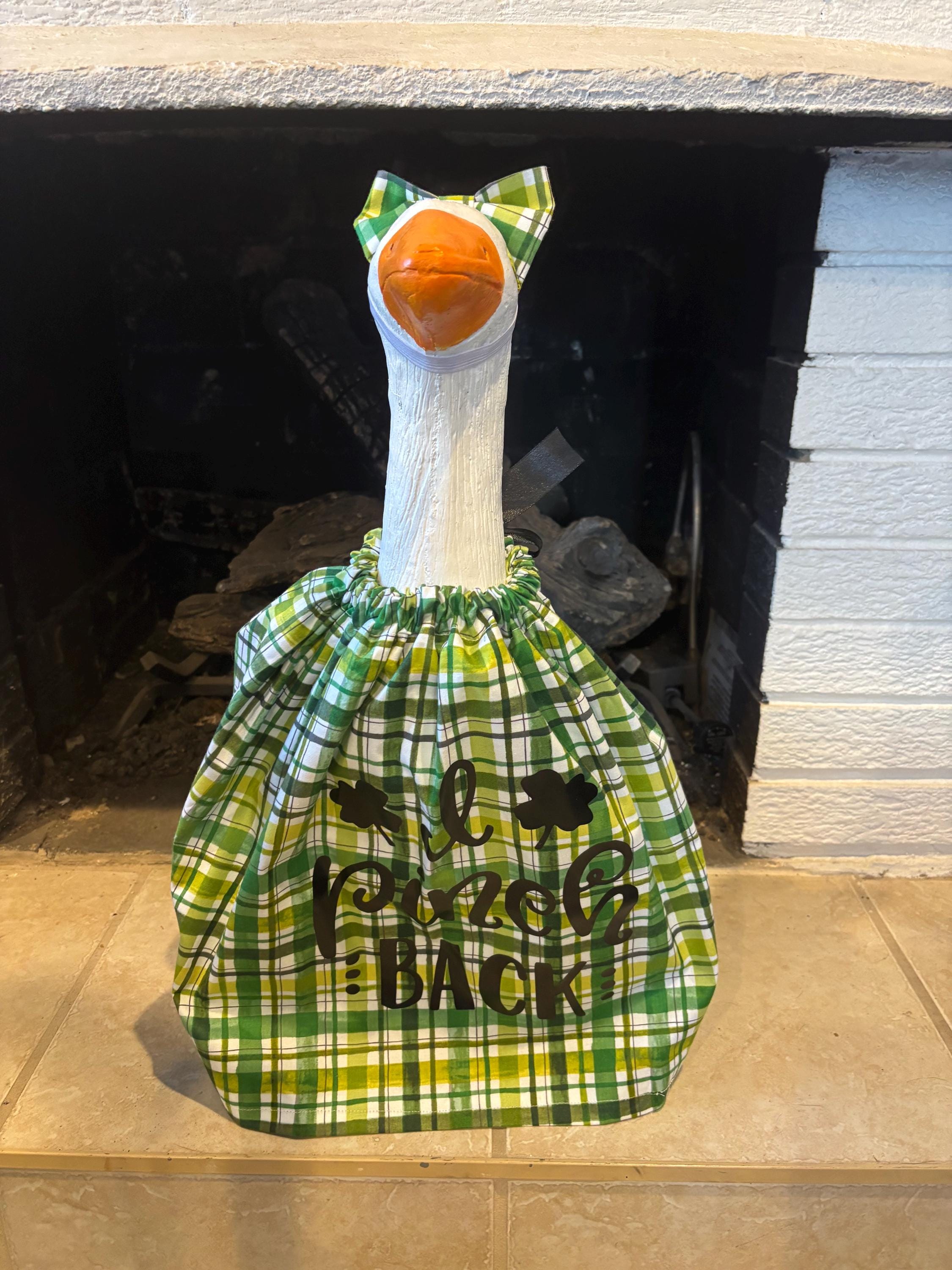 St. Patrick's Day Green Porch Goose Outfit